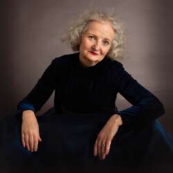 Andy Hollow Fabulous Mrs K (Open 20)