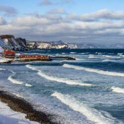 Beside the sea by Robin Lee